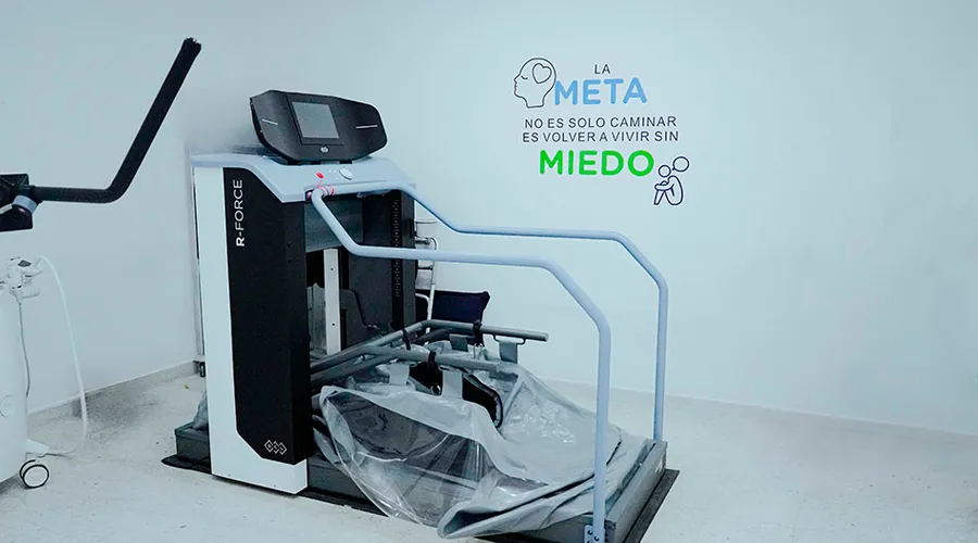 Caminadora antigravitacional R-Force en las instalaciones de MOVID